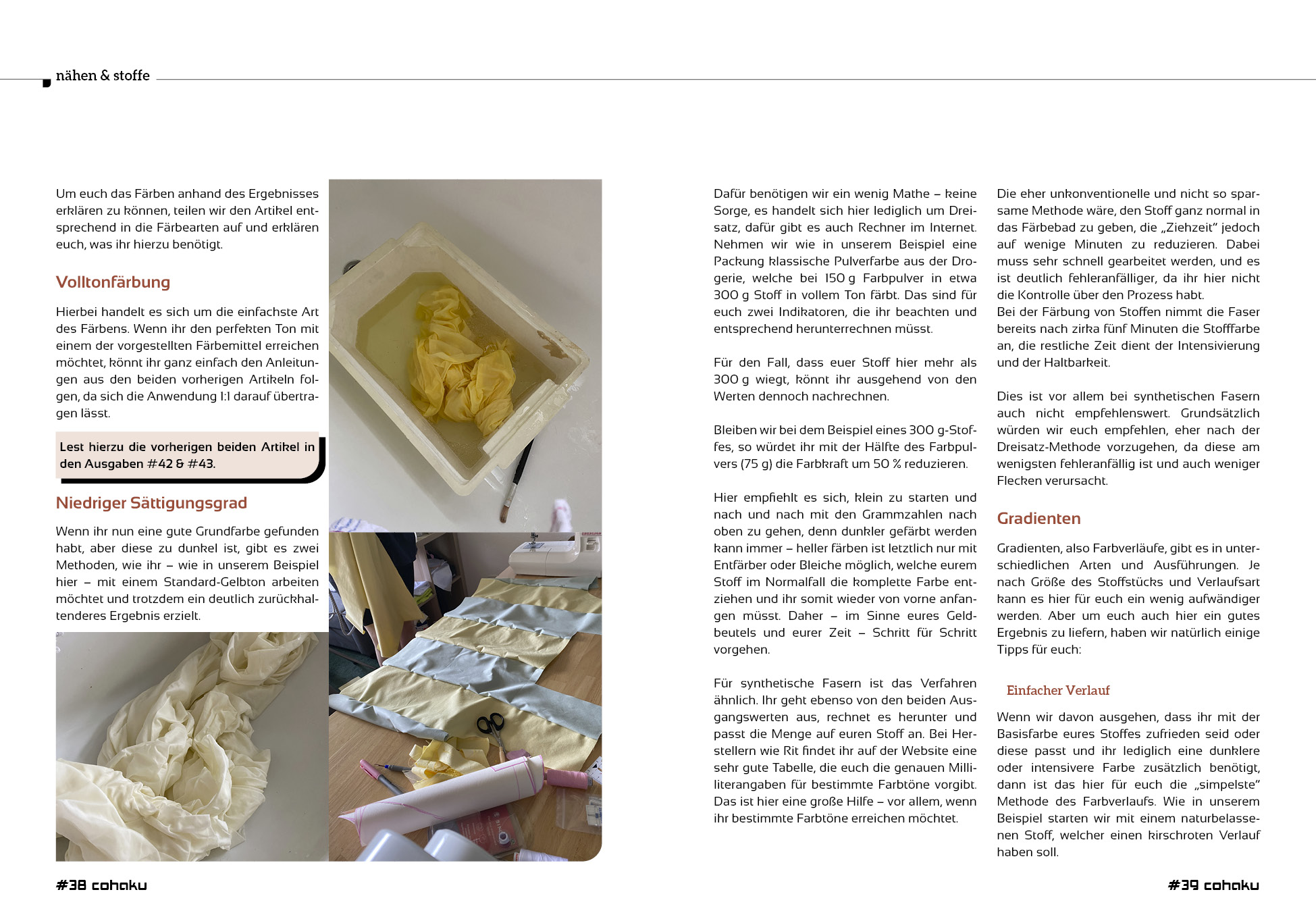Doppelseite des Artikels ‚Alles im Eimer – Stoffe färben Teil 3‘ in Cohaku #44. Fotos zeigen einen Stoff im Färbebad sowie zugeschnittene Stoffstücke in unterschiedlichen Gelbtönen.